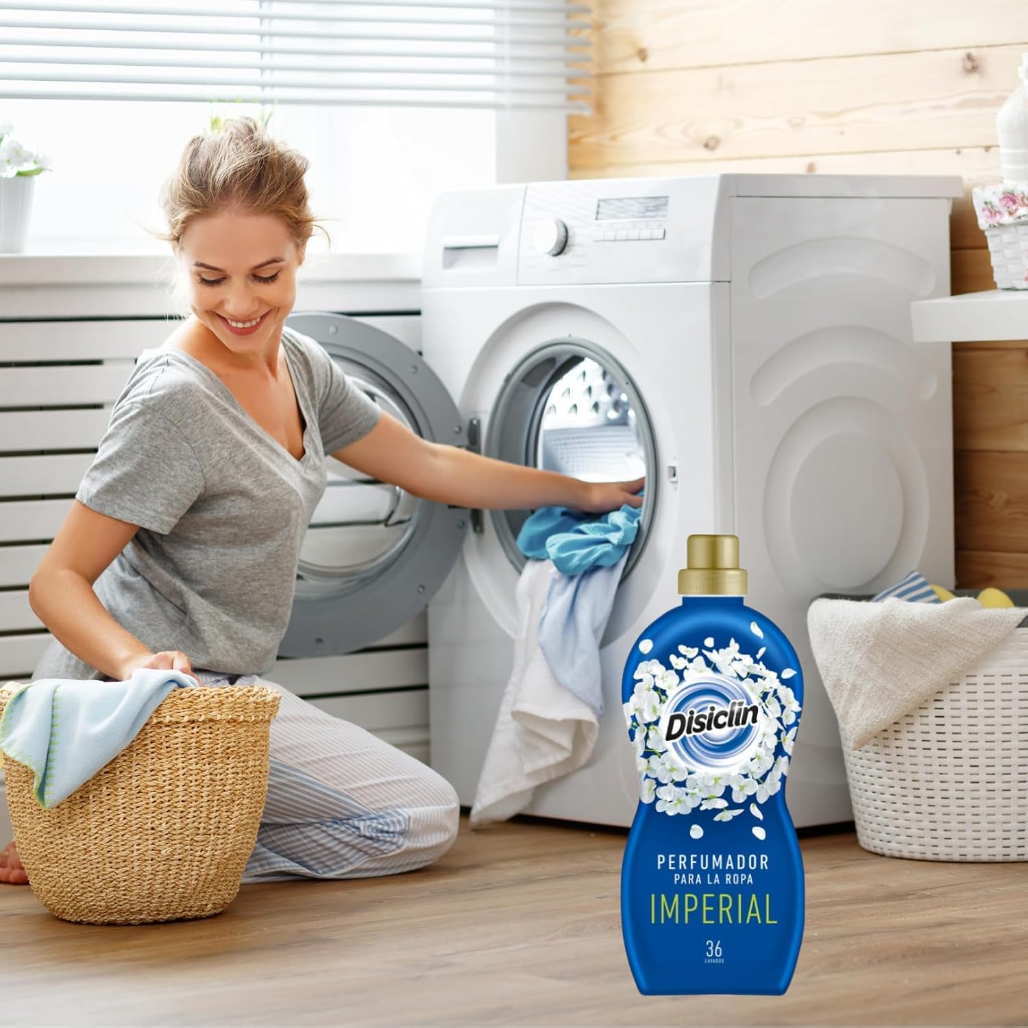 Disiclin Perfumador de Ropa Oceanic– Pack de 4 Botellas (144 Lavados) | Aroma Intenso y Elegante, Microcápsulas de Fragancia Duradera, Perfume Concentrado para Lavadora